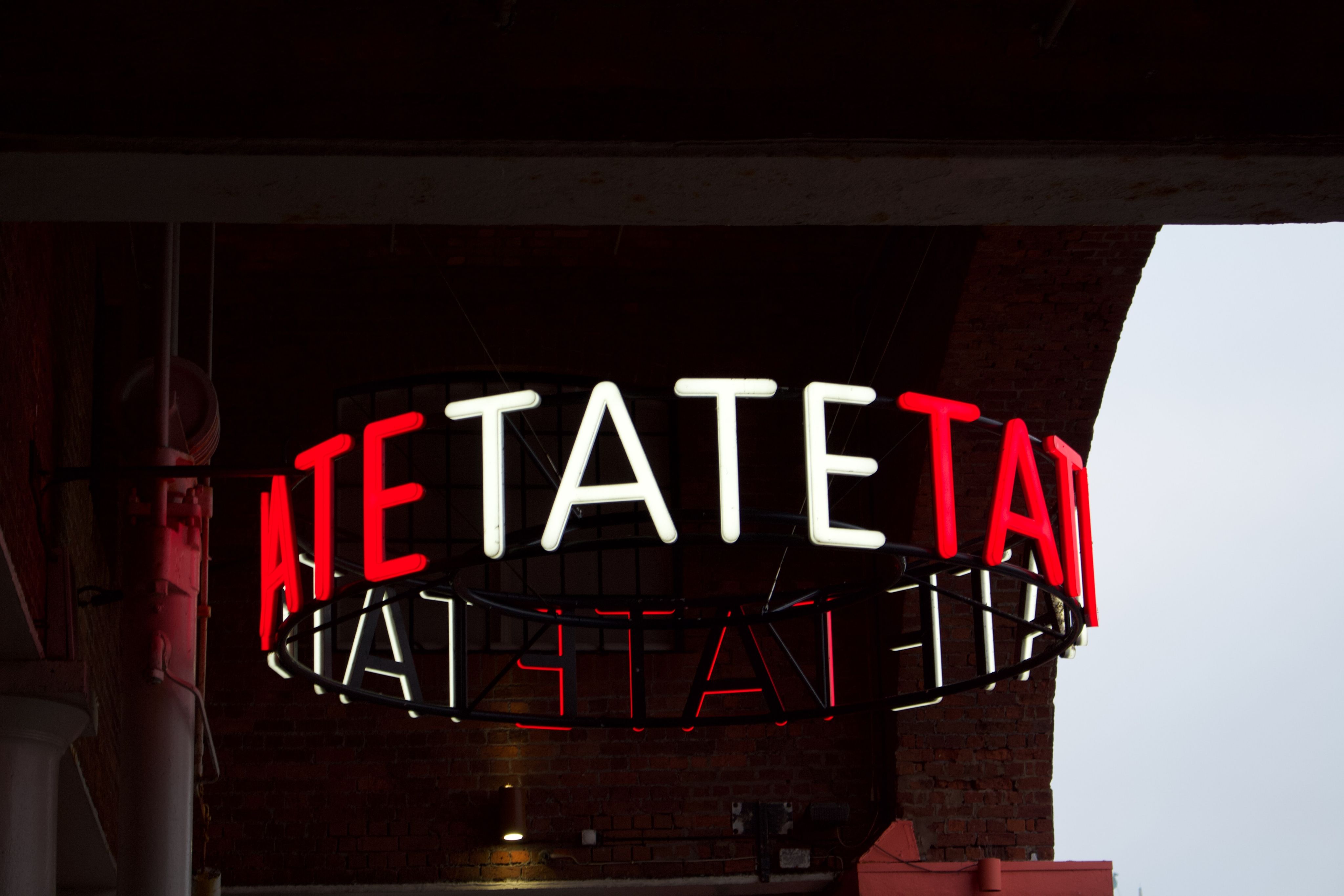 Tate Modern neon sign